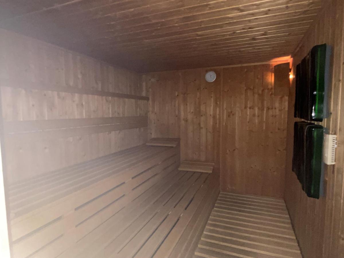 Davos, Residenz Meierhof, Chasa Hubertus Eksteriør billede